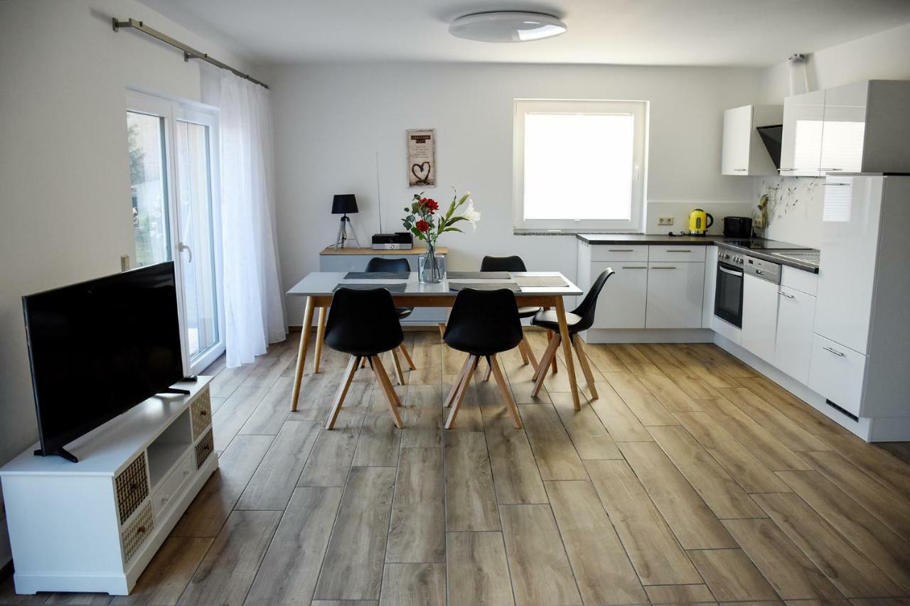 Barrierefreie Ferienwohnung Trueben Bornum Экстерьер фото